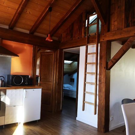 Bozel Petit Chalet Vieux Bois מראה חיצוני תמונה